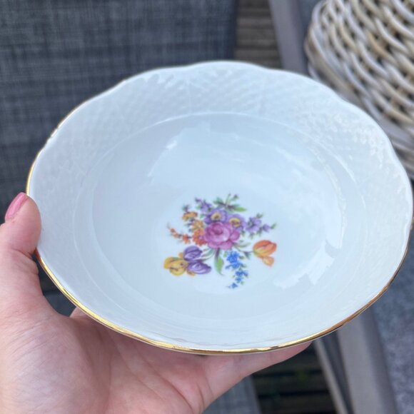 T K Thun V Bohemia Czechoslovakia Floral Porcelain Bowls Set of 2 Vintage - Picture 2 of 7